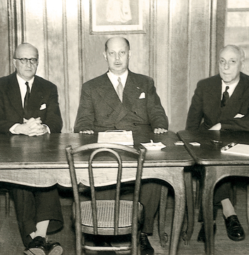 Création de la Confédération nationale du Crédit Mutuel en 1958. © Archives du Crédit Mutuel.